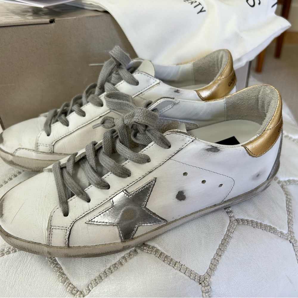 Golden Goose Super-Star